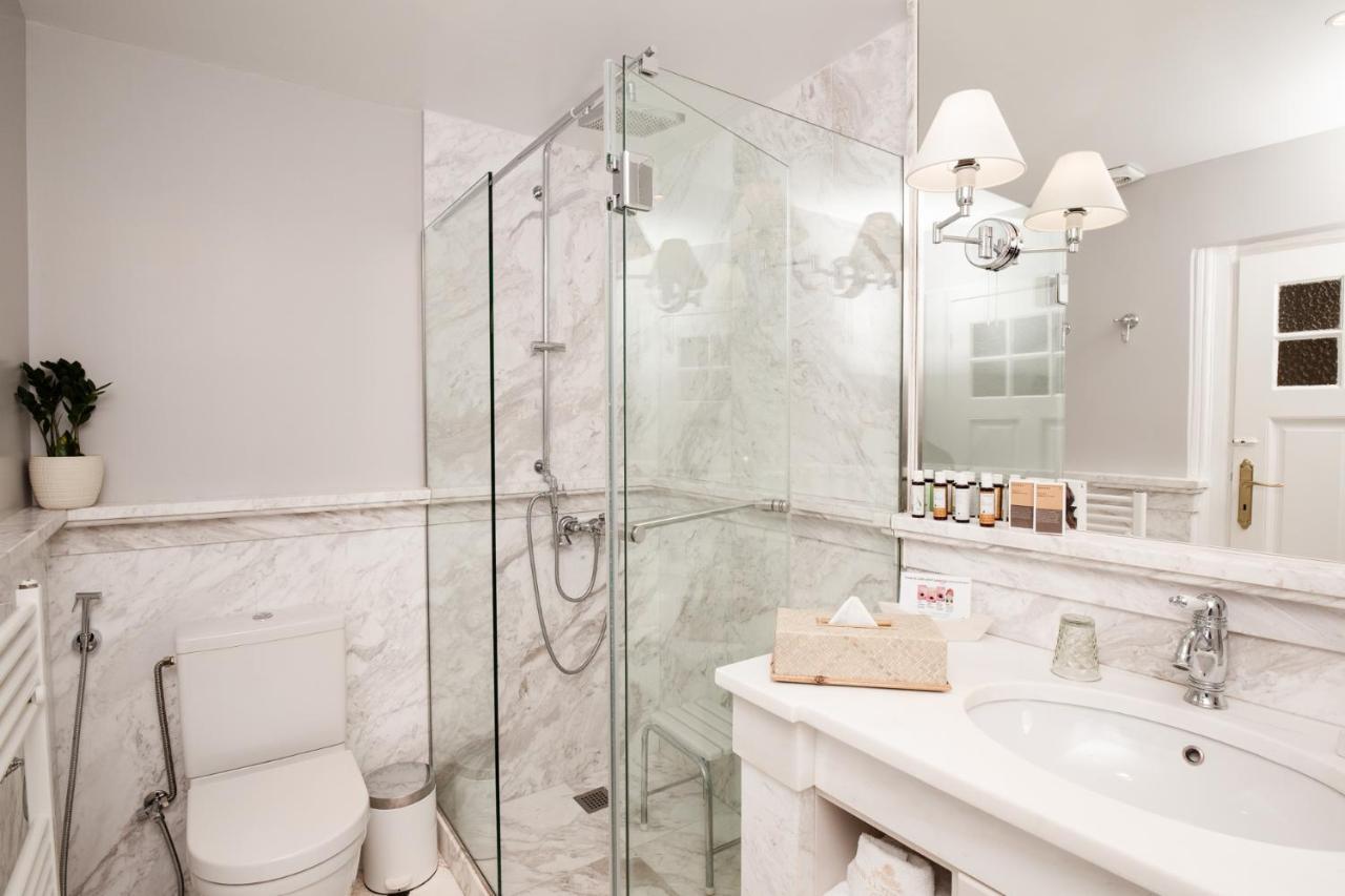 The Rare Luxury Gem Near Syntagma, Kolonaki Square Apartamento Atenas Exterior foto