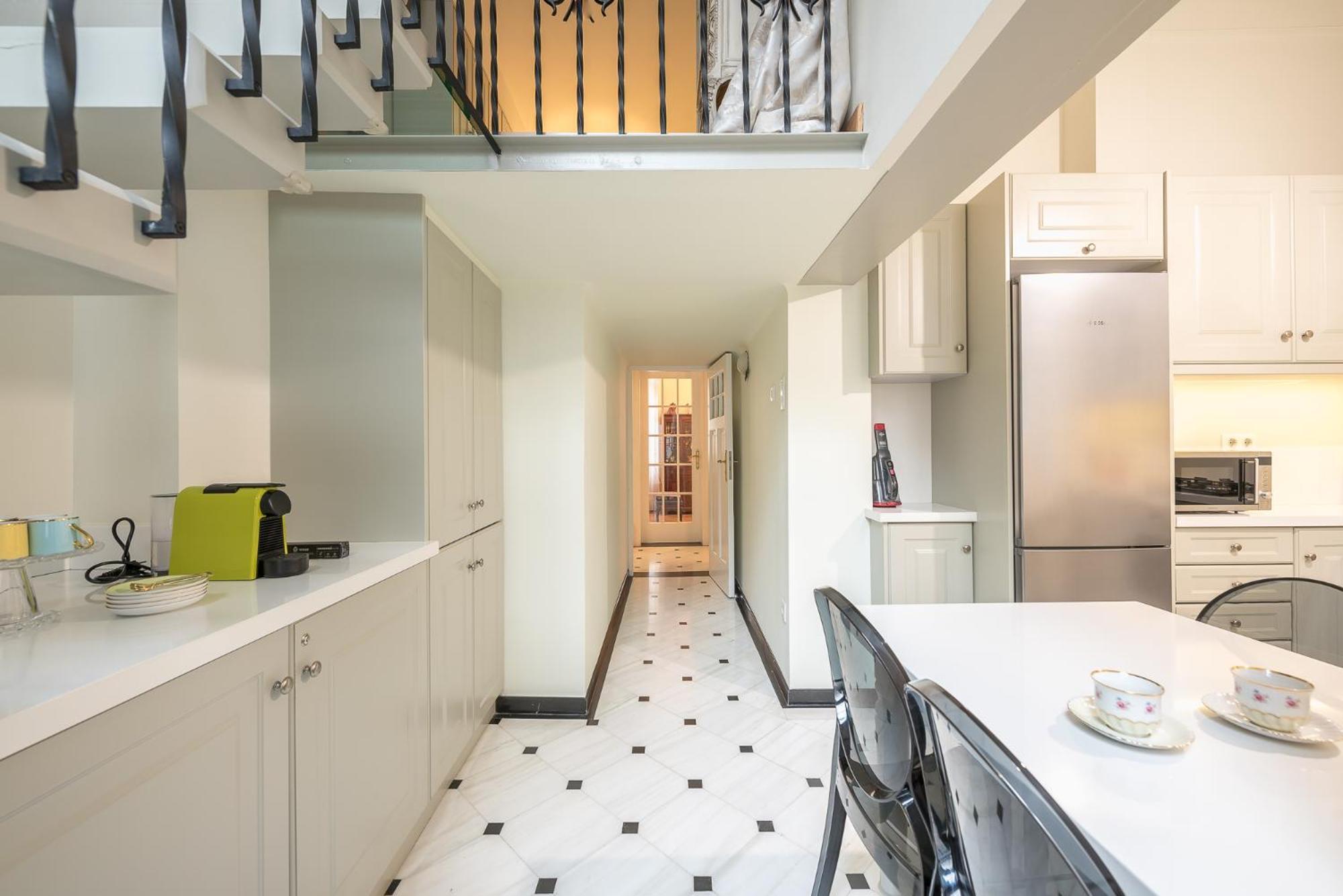 The Rare Luxury Gem Near Syntagma, Kolonaki Square Apartamento Atenas Exterior foto