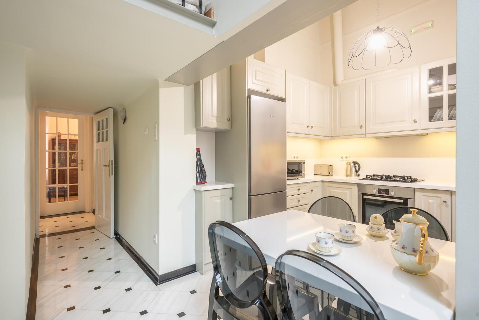 The Rare Luxury Gem Near Syntagma, Kolonaki Square Apartamento Atenas Exterior foto