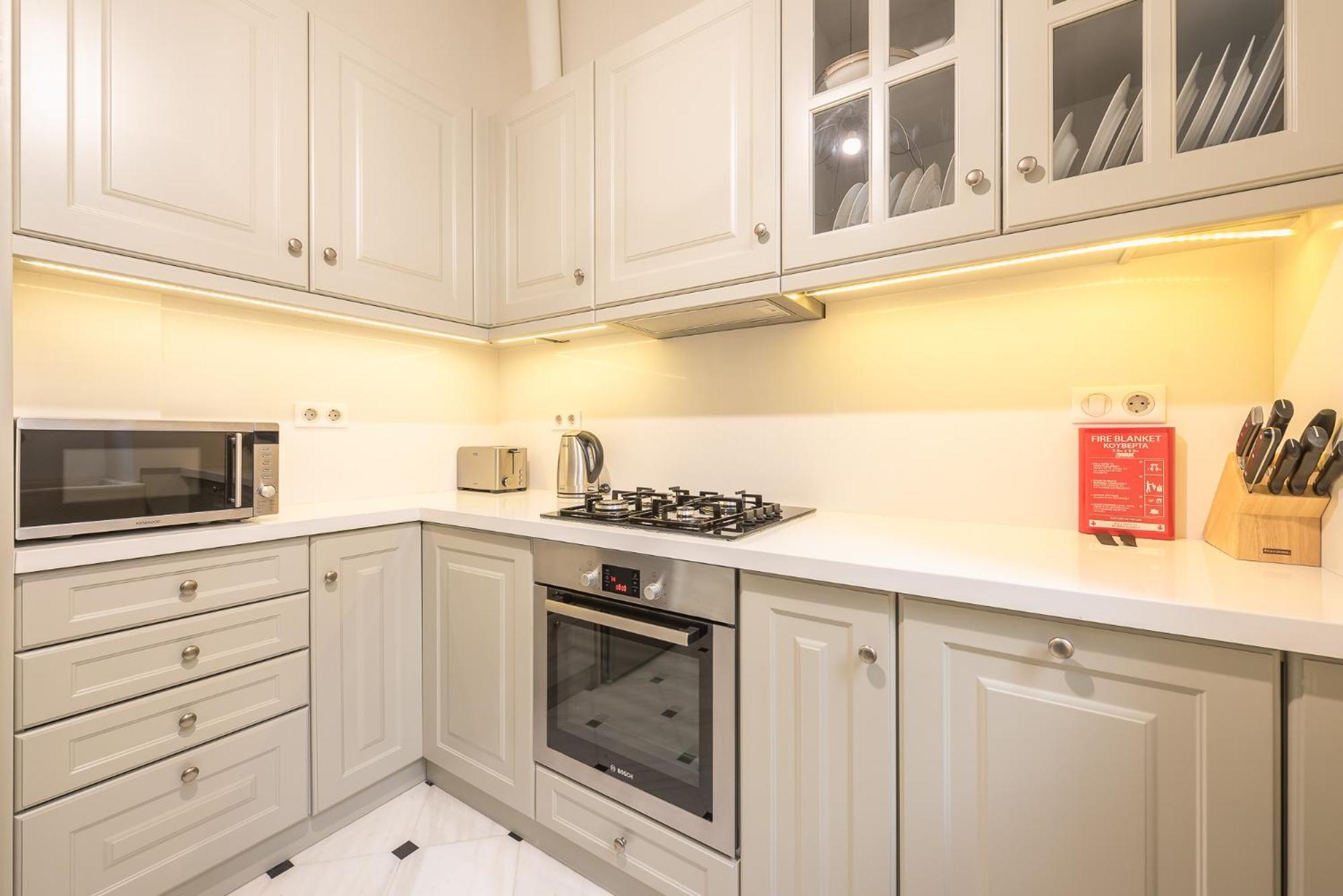 The Rare Luxury Gem Near Syntagma, Kolonaki Square Apartamento Atenas Exterior foto