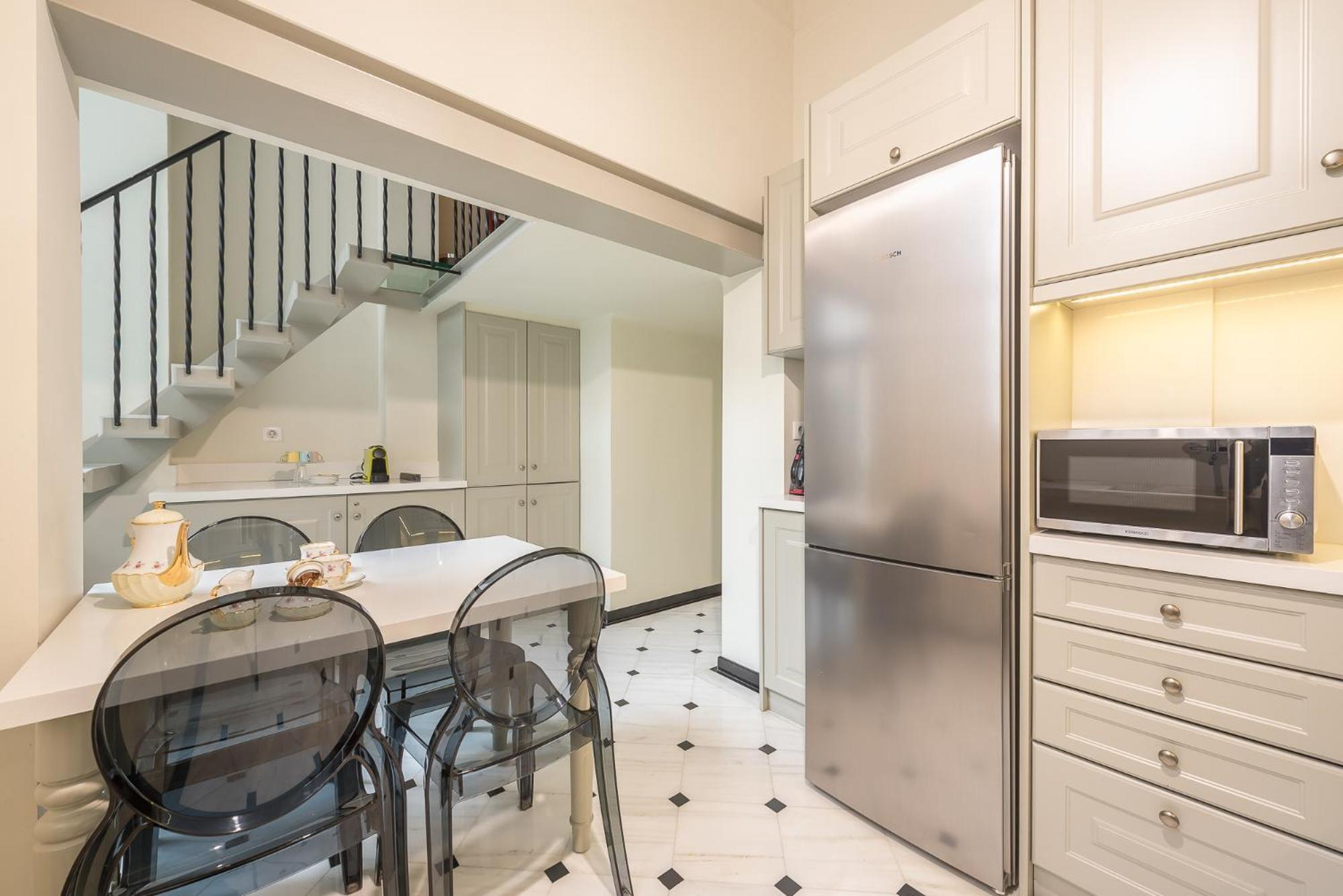 The Rare Luxury Gem Near Syntagma, Kolonaki Square Apartamento Atenas Exterior foto